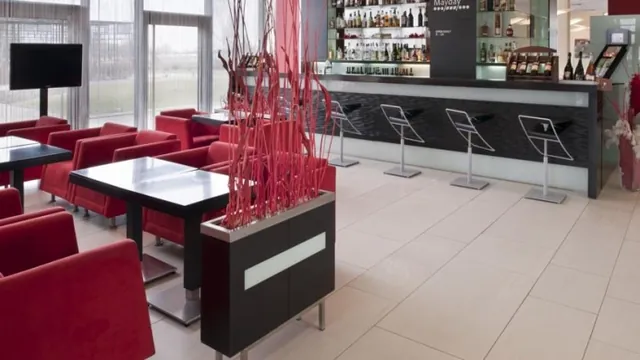 Usha Kiran Palace Hotel Gwalior photo 3