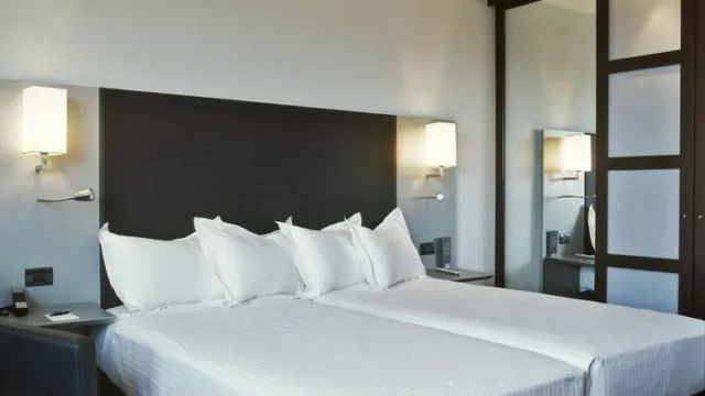 AC Hotel Gijon By Marriott photo 1