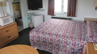 Red Carpet Inn Nassau