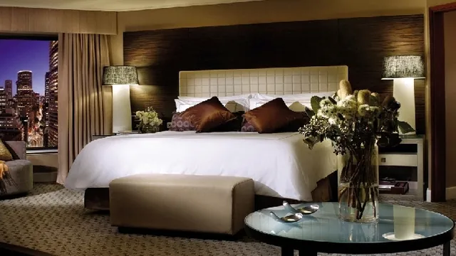 La Quinta Inn & Suites by Wyndham Fayetteville photo 3