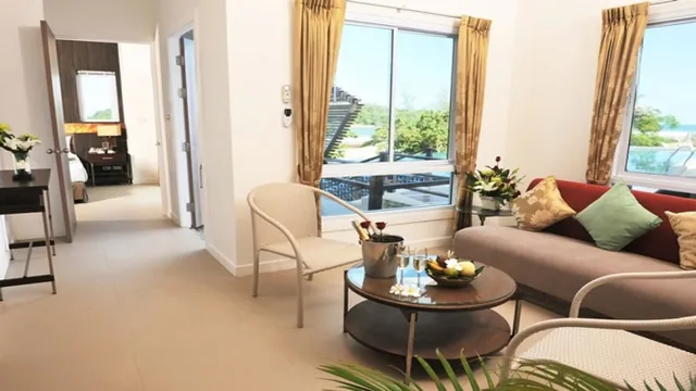 Phi Phi Natural Resort photo 2