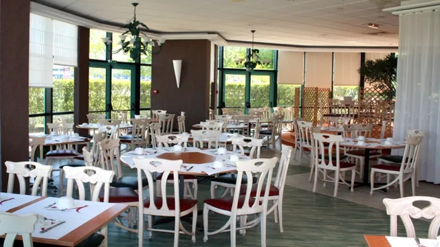 Mercure Futuroscope Aquatis Hotel photo 2