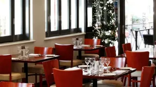 Mantra On Hay Perth Hotel