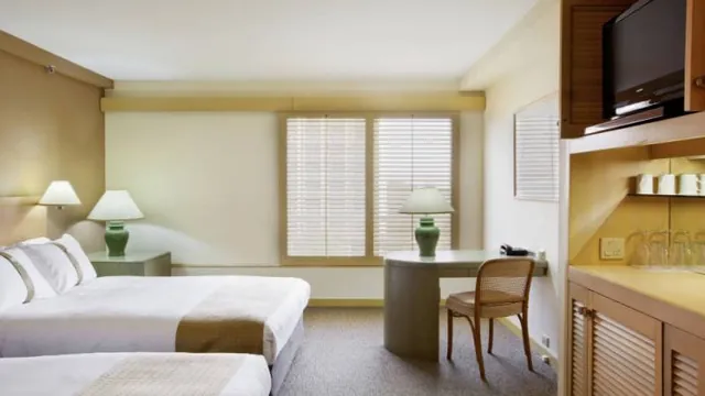 Holiday Inn Esplanade Darwin photo 4