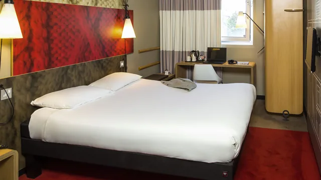 Ibis Sheffield City photo 3