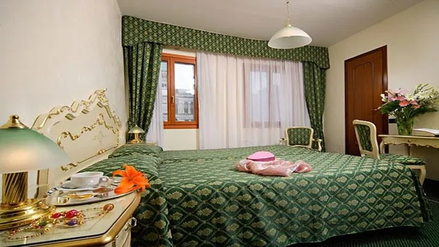 Albergo Commercio & Pellegrino Hotel Venice photo 3