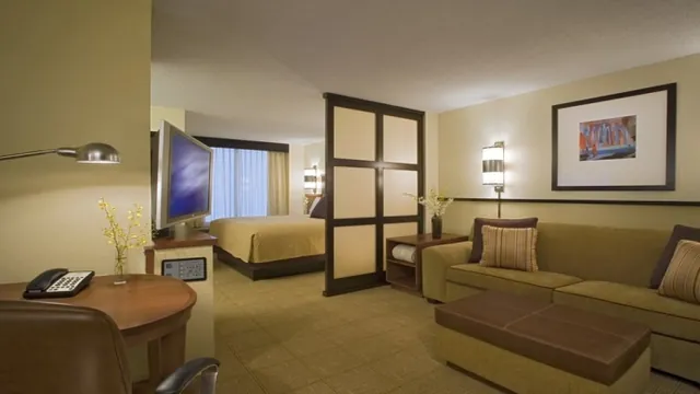 Hyatt Place Colorado Springs photo 2