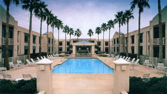 Comfort Inn West Phoenix at 27th Ave & I-10 photo 1