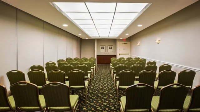 Country Inn & Suites By Carlson Naperville photo 2