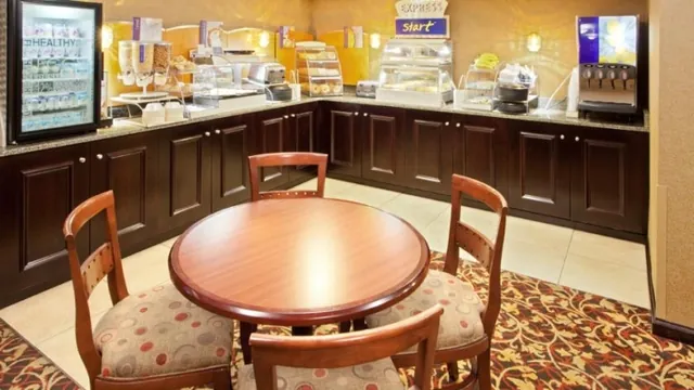 Hyatt Place Chantilly - Dulles Airport South - Hotel photo 3