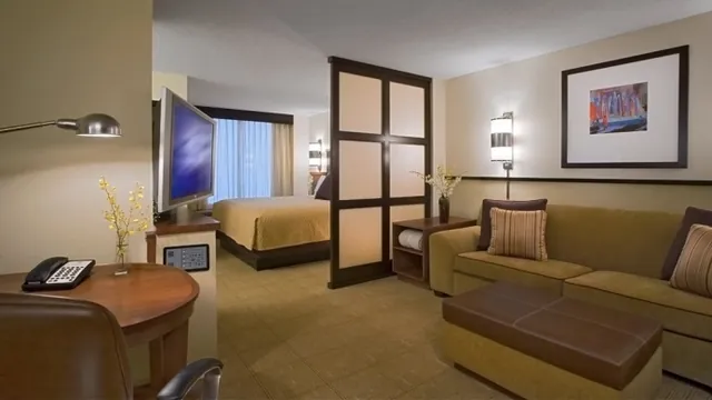 Hyatt Place El Paso Airport photo 1