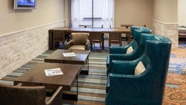 SpringHill Suites Dallas Downtown West End photo 2