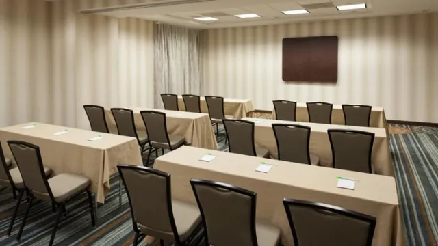 SpringHill Suites Dallas Downtown West End photo 3