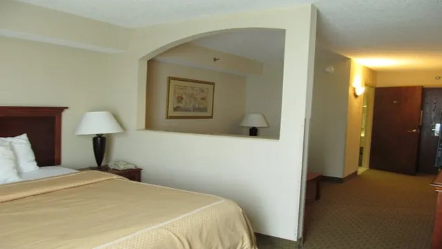Comfort Suites Baymeadows Near Butler Blvd photo 1