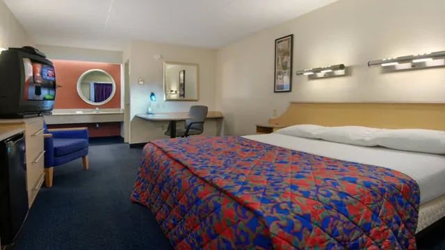 Comfort Suites Baymeadows Near Butler Blvd photo 3