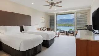 Pullman Reef Hotel Casino