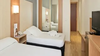 Confortel Romareda Hotel Zaragoza
