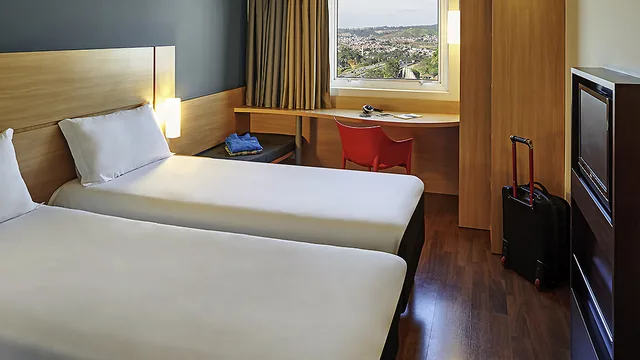 Days Inn by Wyndham Lamont photo 5