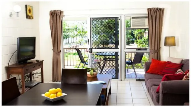 Clifton Sands Holiday Apartments Clifton Beach photo 2