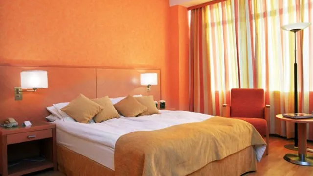 Melia Alicante Hotel photo 2