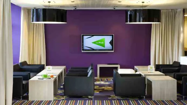 Express by Holiday Inn Lille Centre photo 2