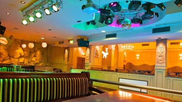 Aparthotel Atenea Valles Granollers photo 3