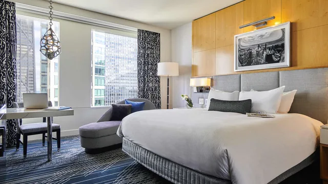 Sofitel Chicago Magnificent Mile photo 5