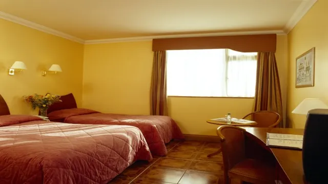 Bellbridge Hotel photo 3