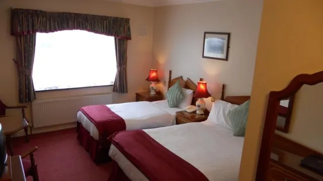 Rhu Glenn Country Club Hotel photo 1