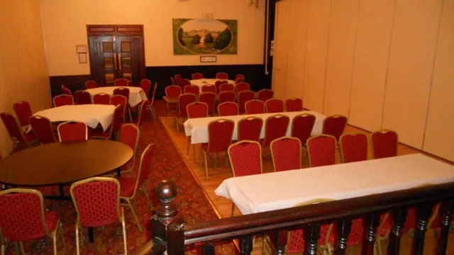 Rhu Glenn Country Club Hotel photo 3
