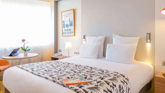Mercure Marseille Centre Prado Velodrome photo 2