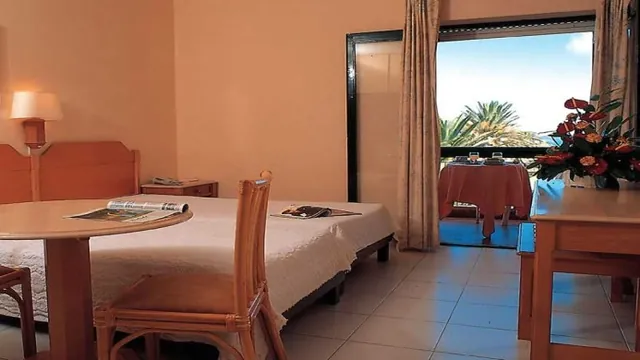 Dom Pedro Hotel Garajau photo 1