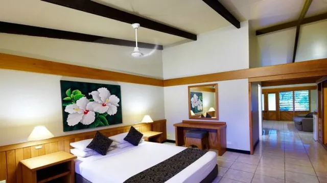 Plantation Island Resort Mamanuca Islands photo 4