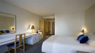 The Bridge Hotel