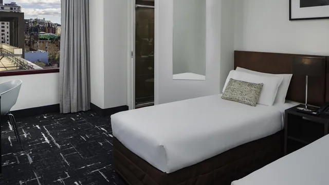 Days Inn by Wyndham Madisonville photo 3