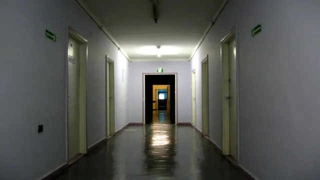 NH Victoria Hotel Granada photo 2
