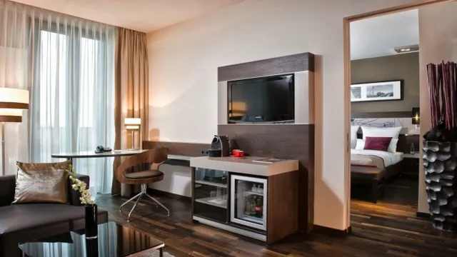 Modern Hotel Munich photo 3