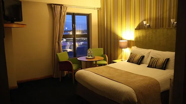 Tower Hotel Derry photo 4