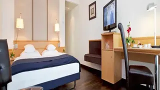 Days Inn by Wyndham Medicine Hat