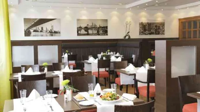 Ramada Frankfurt Messe photo 2