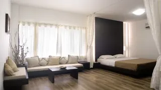 Hotel Metro Palace Mumbai