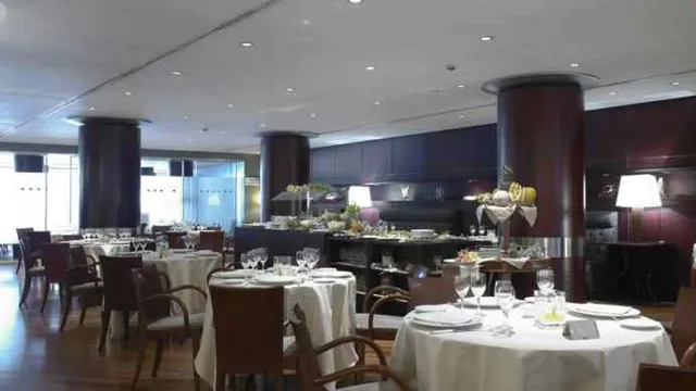 NH Ambassador Hotel Naples photo 1