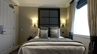 Palace Court Hotel London