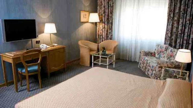 Grand Hotel Oriente Naples photo 2