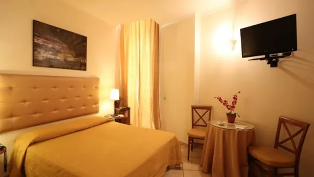 Bovio Suite Hotel Naples photo 2