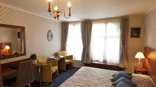 Azalea Hotel Brugge