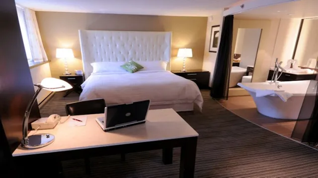 Lord Berri Hotel Montreal photo 3