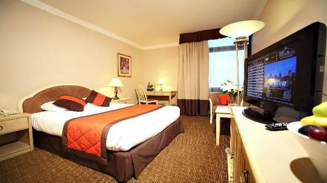 Mercure Abu Dhabi Centre Hotel photo 1