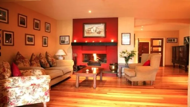 Hylands Burren Hotel photo 2