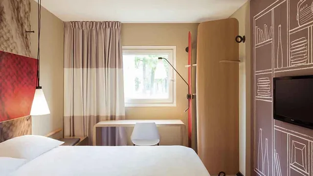 Days Inn by Wyndham Montgomery I-85 photo 4